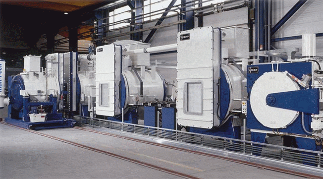 Vacuum furnace